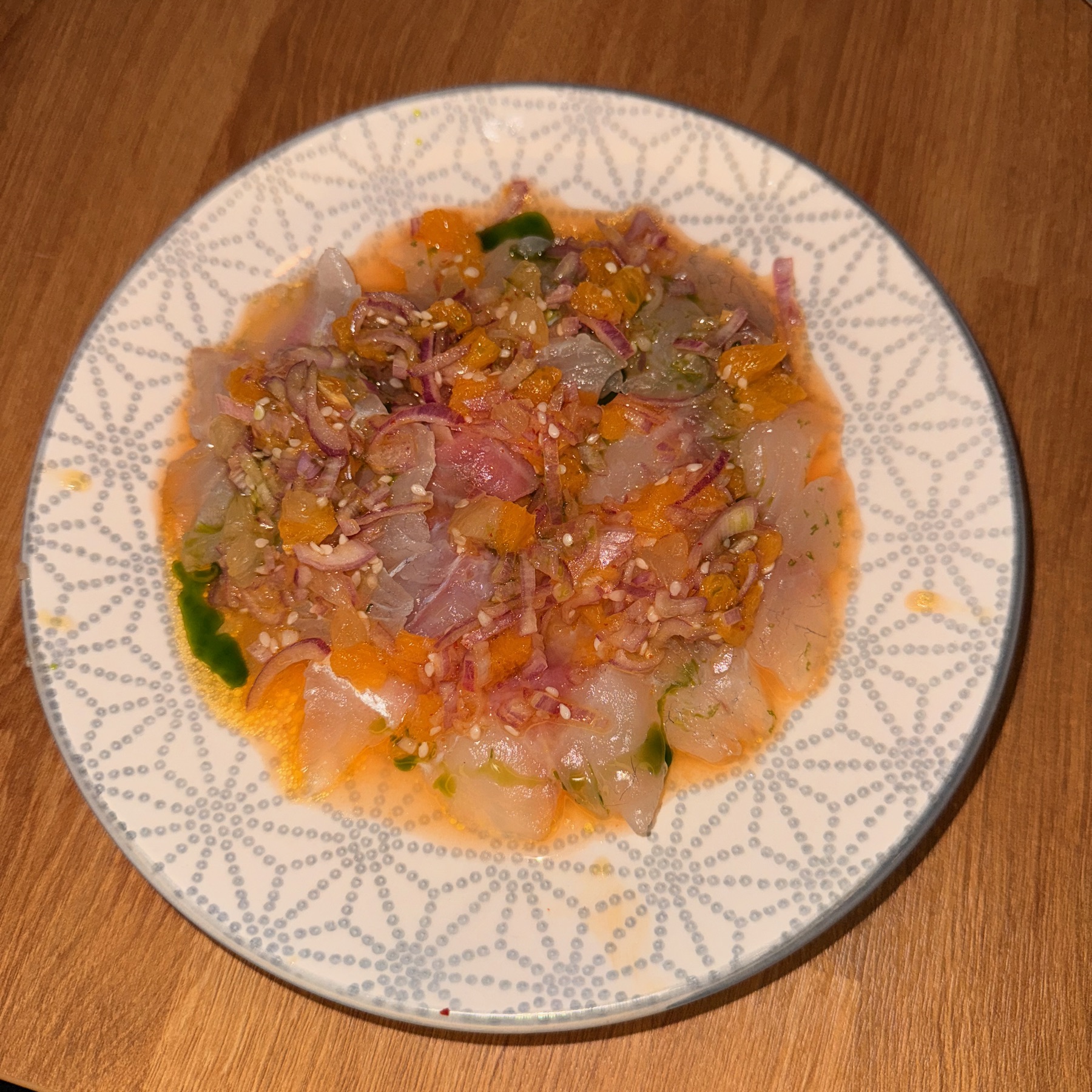 Gravlax de daurade, marinade sumac, combava, gingembre, coriandre, vierge échalote, orange sanguine, citron vert, cerfeuil, kumquat